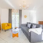 Vakantiehuis Holiday Home Vaccine-1 By Interhome *