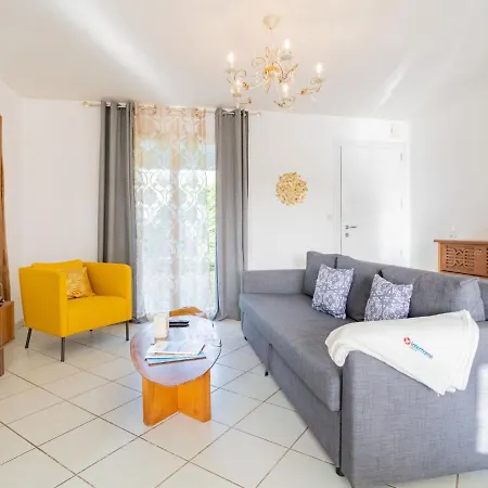 Nyaraló Holiday Home Vaccine-1 By Interhome *